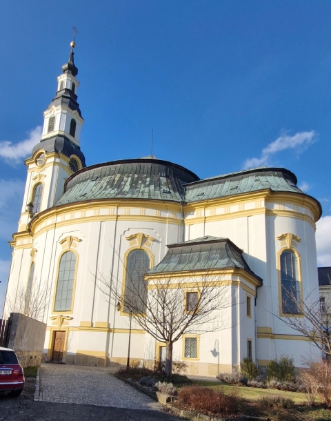 kostel Nanebevzetí Panny Marie Nový Bor